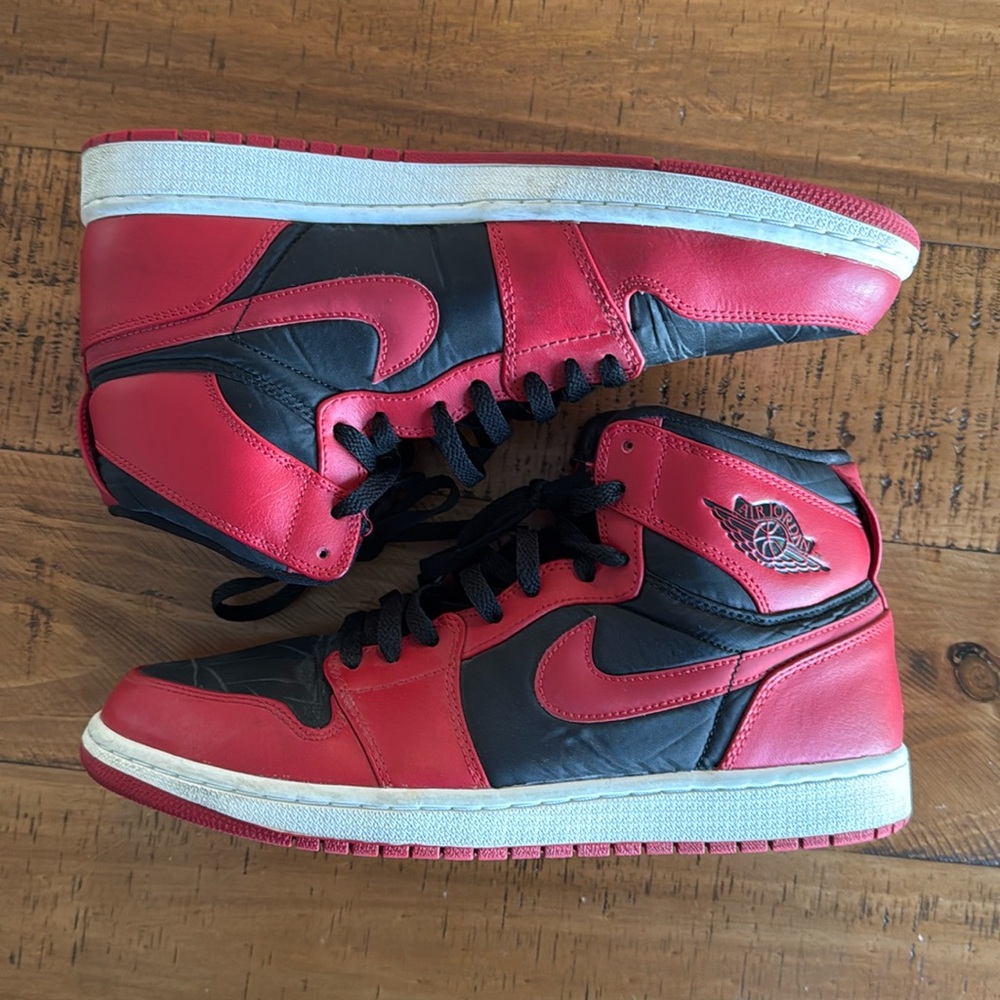 Nike Air Jordan 1 Retro High Gym Red Black Sneakers 342132-002 Size 11.5 2014